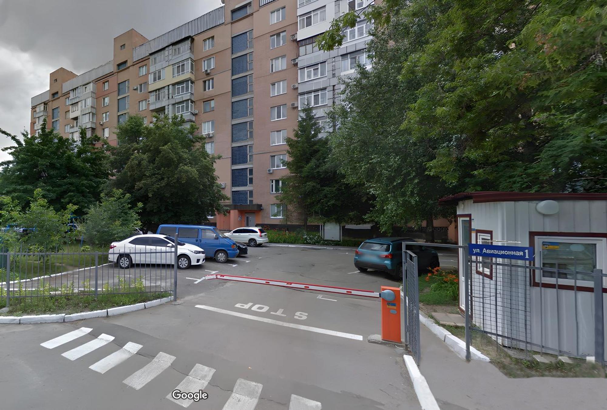 Lux Apartment Gorkiy Park ハルキウ エクステリア 写真